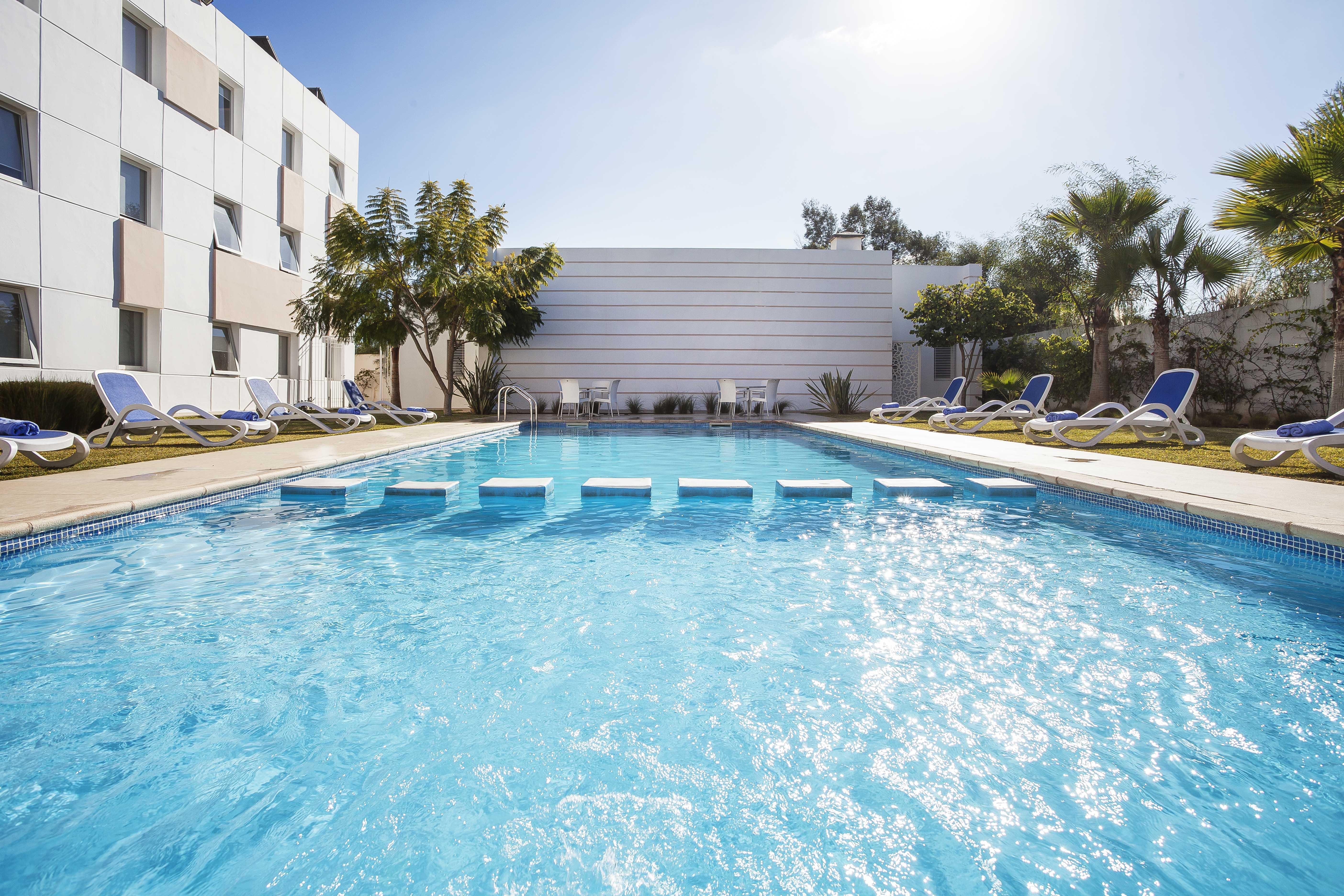 Relax Hotel Kenitra Exterior foto