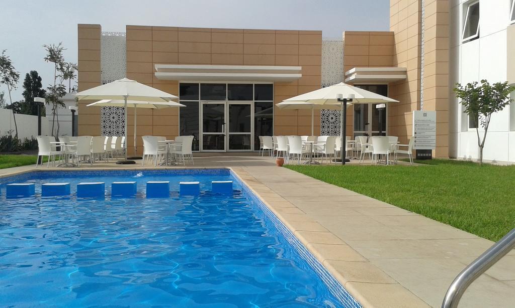 Relax Hotel Kenitra Exterior foto
