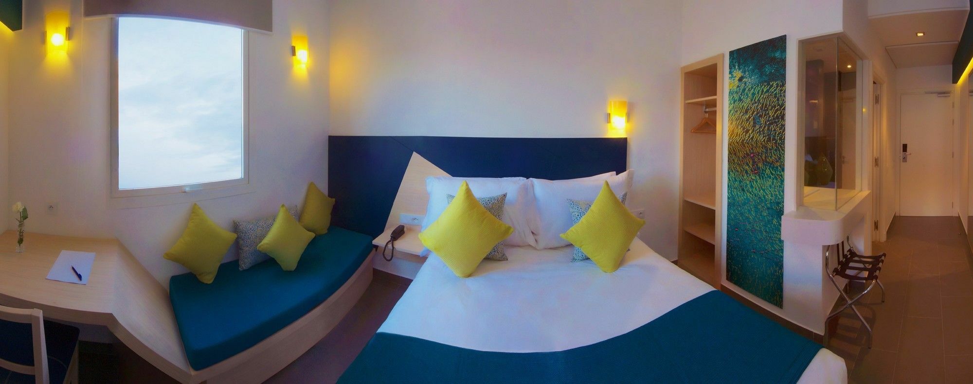 Relax Hotel Kenitra Exterior foto